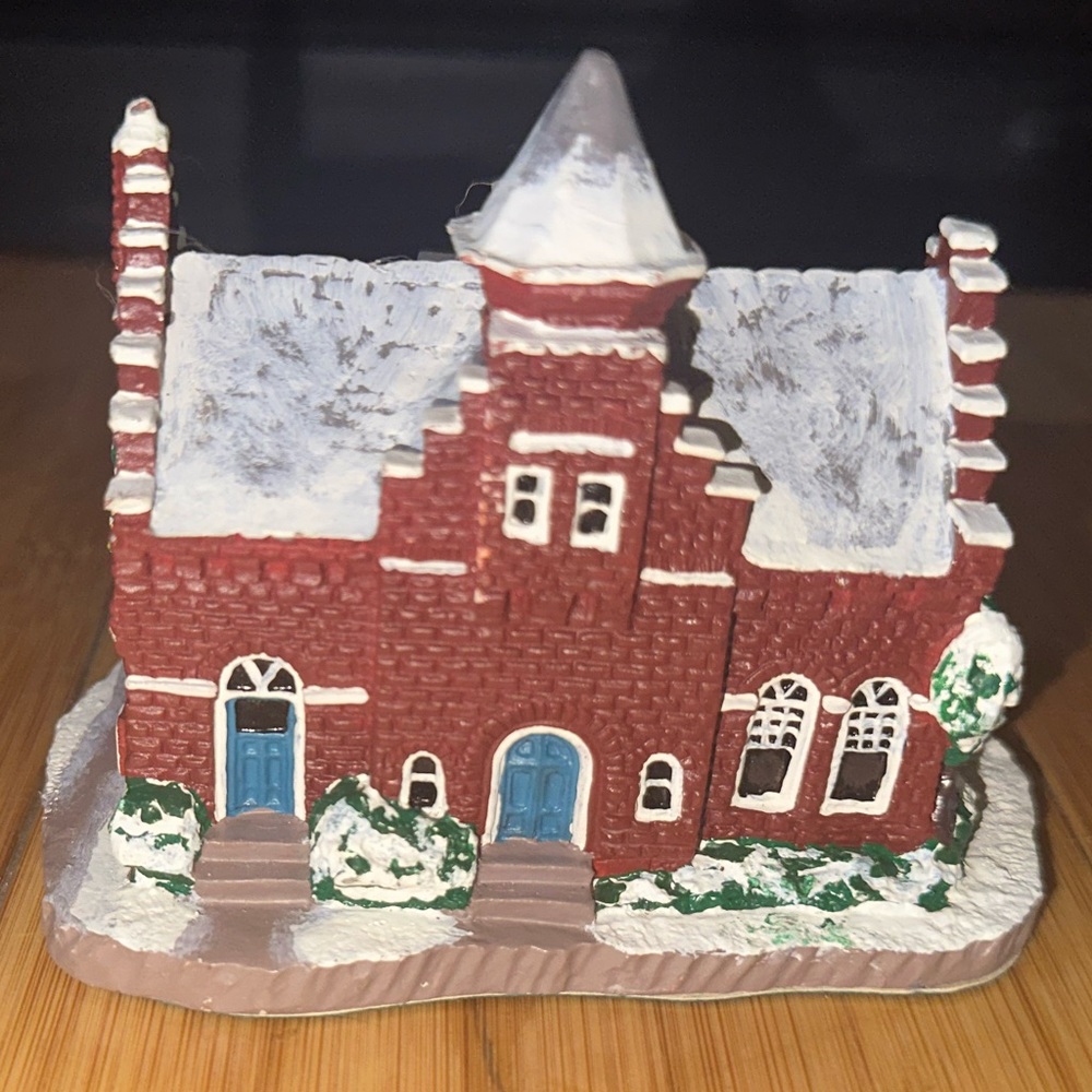 1989 Rhodes Studio Rockwell’s Mainstreet “The Town Offices” COLLECTIBLE!